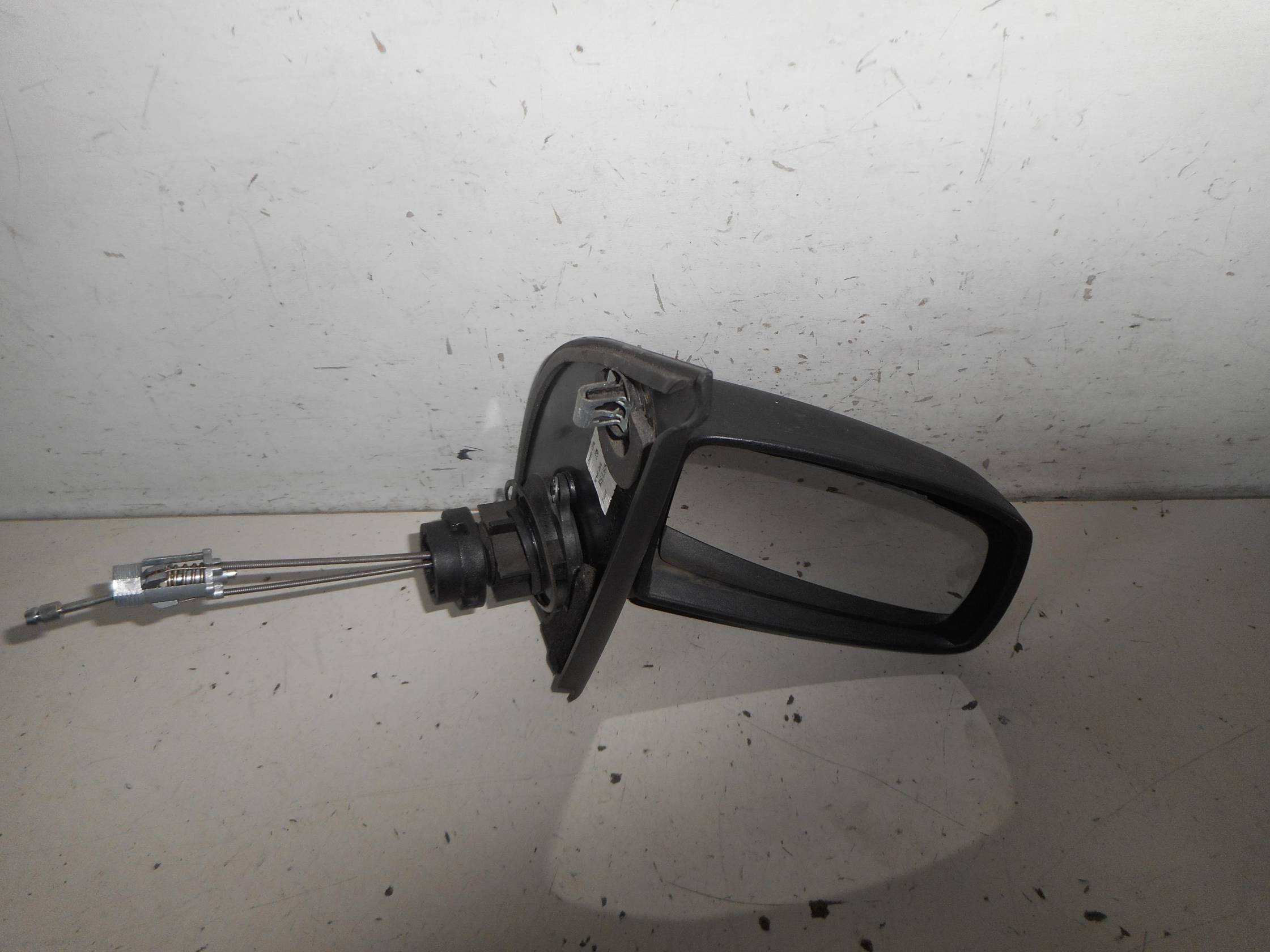 Retrovisore est. dx.